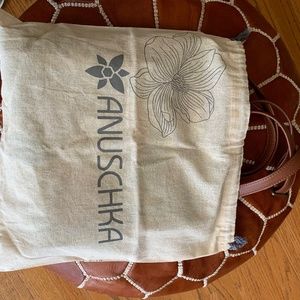 Anuschka cross body purse